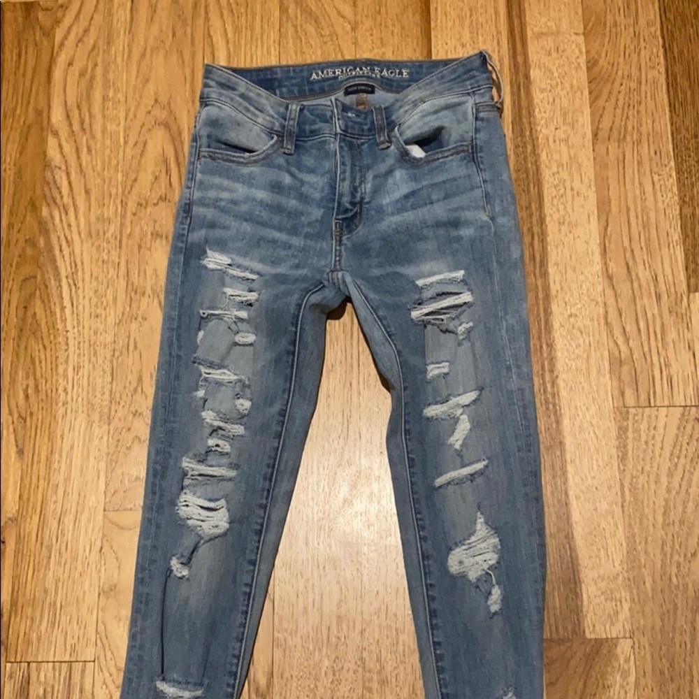 american eagle ripped jeans